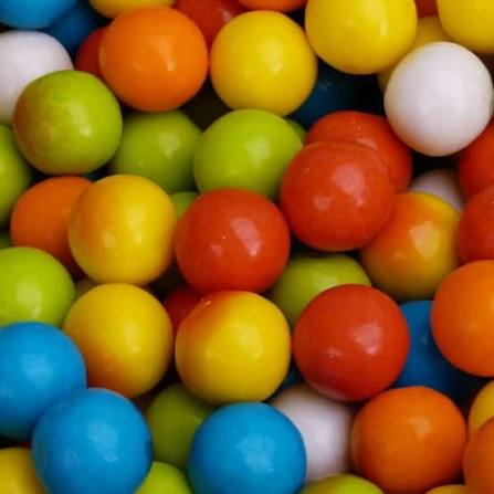 Dubble Bubble Lightning Bolt Gum Balls